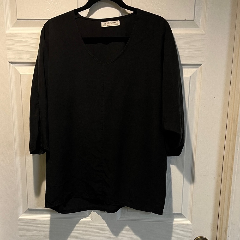 HDH Basics Black V-Neck Women's Blouse